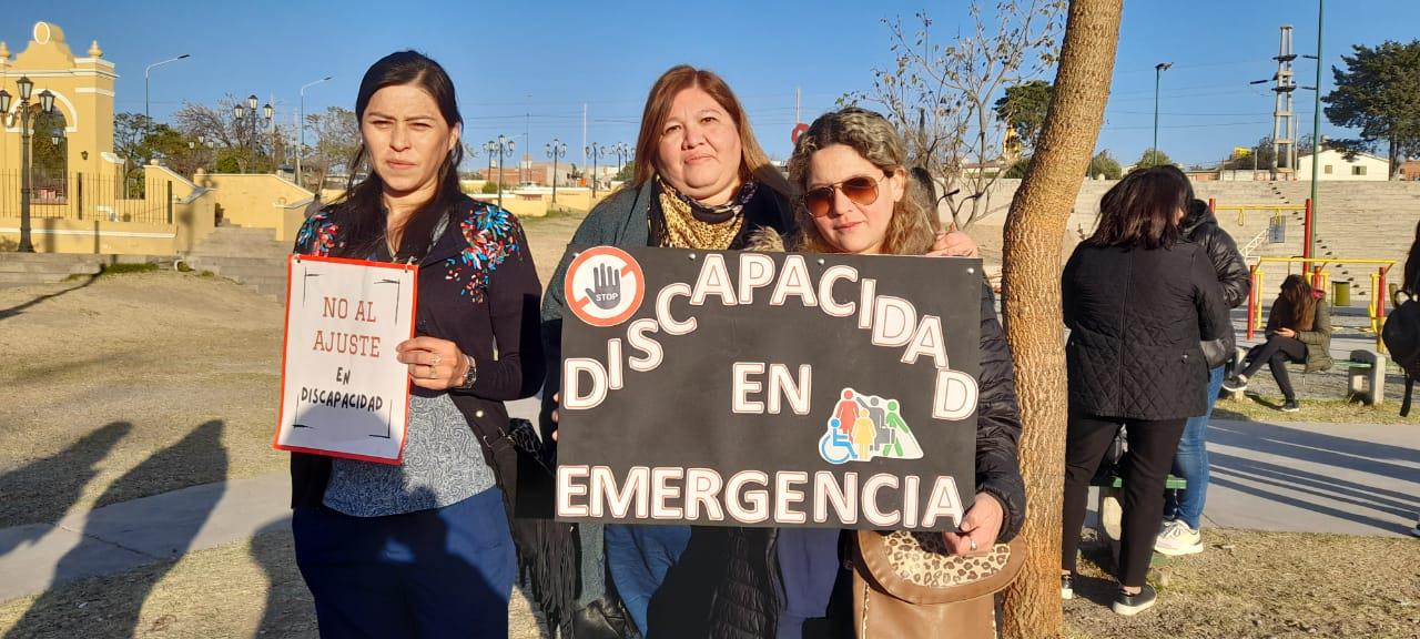 Las prestaciones siguen frenadas: negaron un acuerdo y marcharon por tercer día consecutivo 