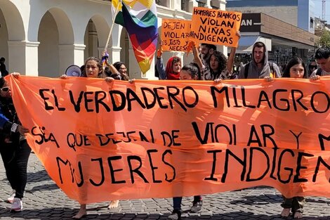 Intervención en la Catedral: «El verdadero Milagro sería que dejen de violar y matar a mujeres indígenas»